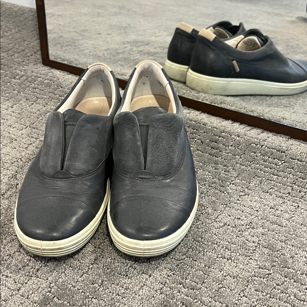 GUC Ecco Soft 7 Slip On Leather Sneakers size 41/10 gray/black